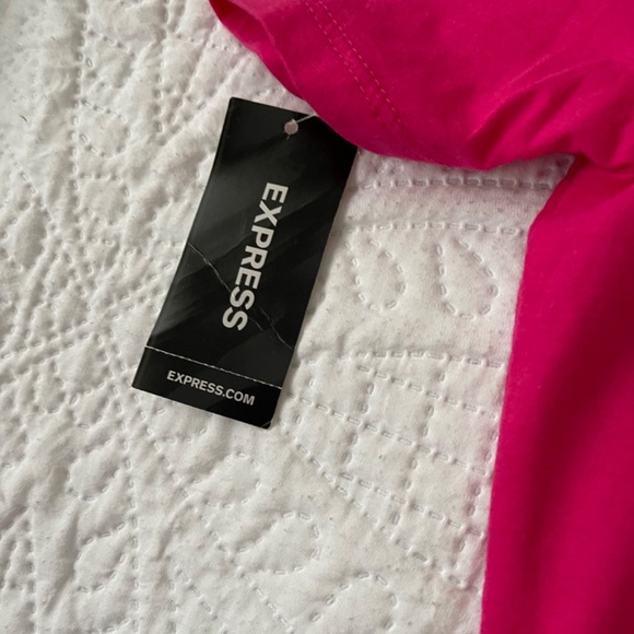 NWT 2 Express sexy basic v-neck tee t-shirts size XS - Picture 2 of 14